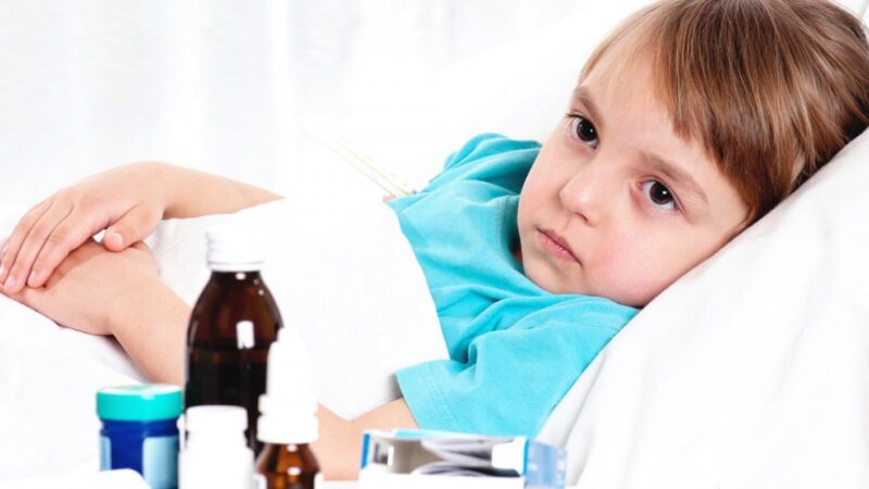 LA PRISE DE MÉDICAMENTS CHEZ LES ENFANTS
